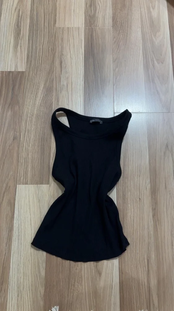 Bershka تانك توب