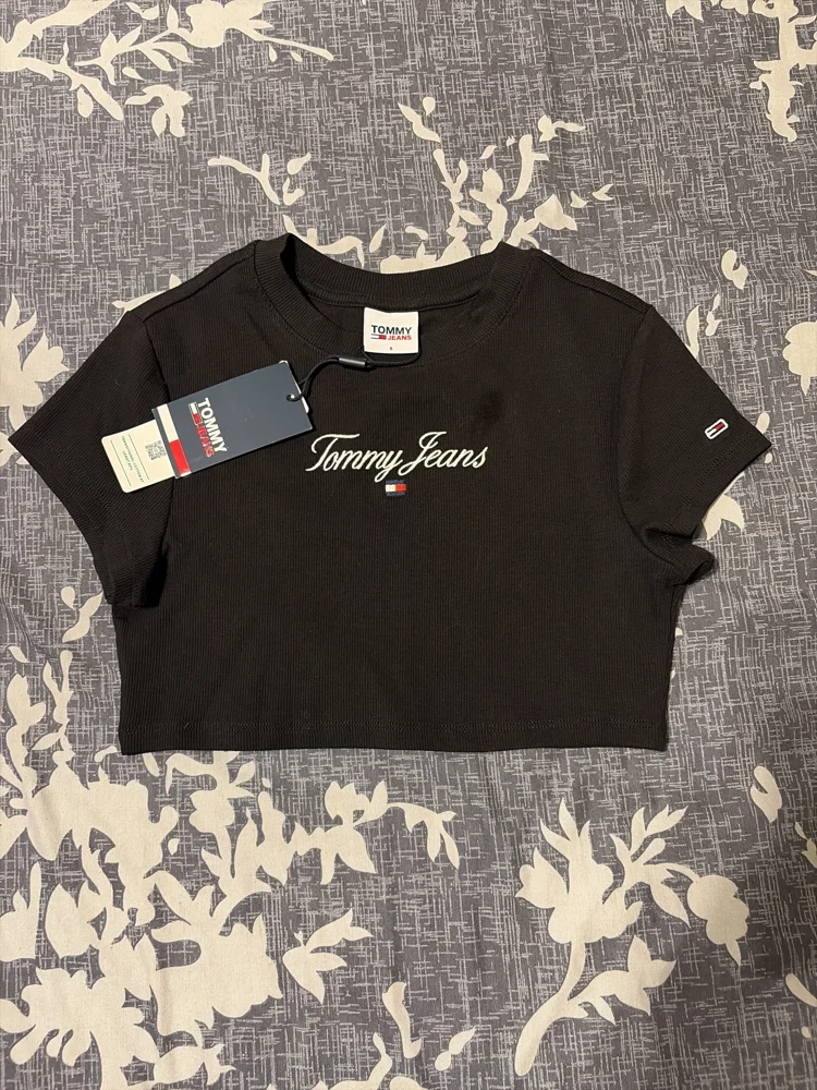Tommy Hilfiger Crop Tops