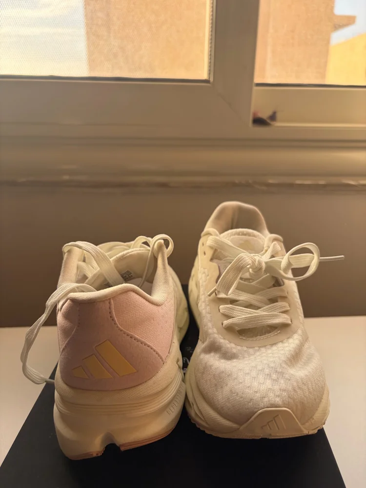 adidas Sneakers, size 37.5, photo 6