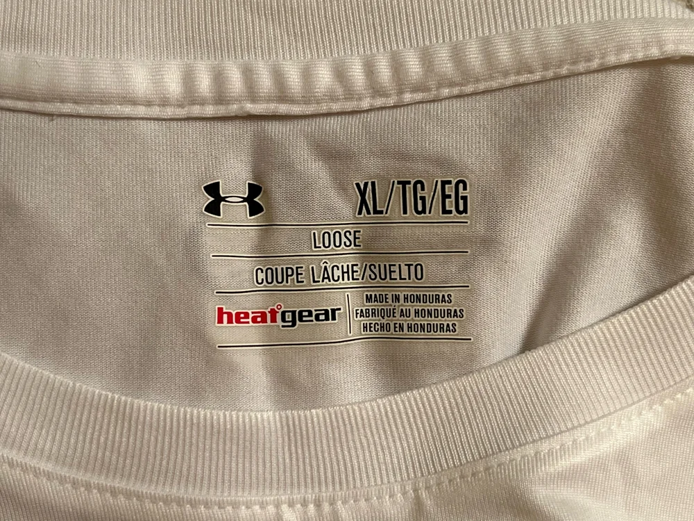 Under Armour T-shirts, size XL, photo 3