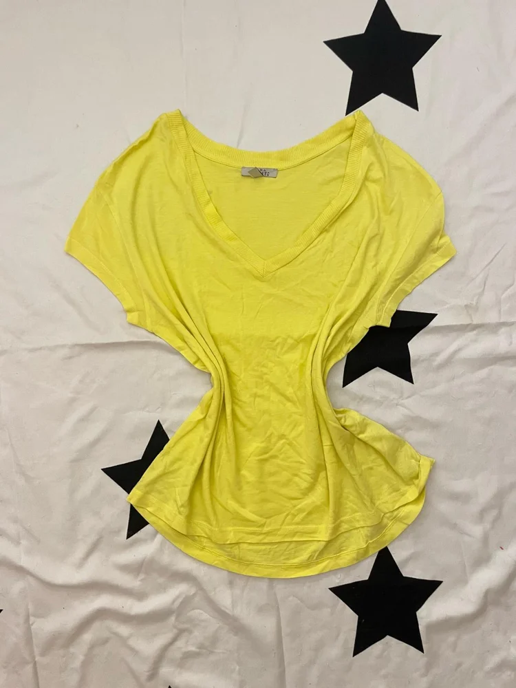 Zara تيشيرتات