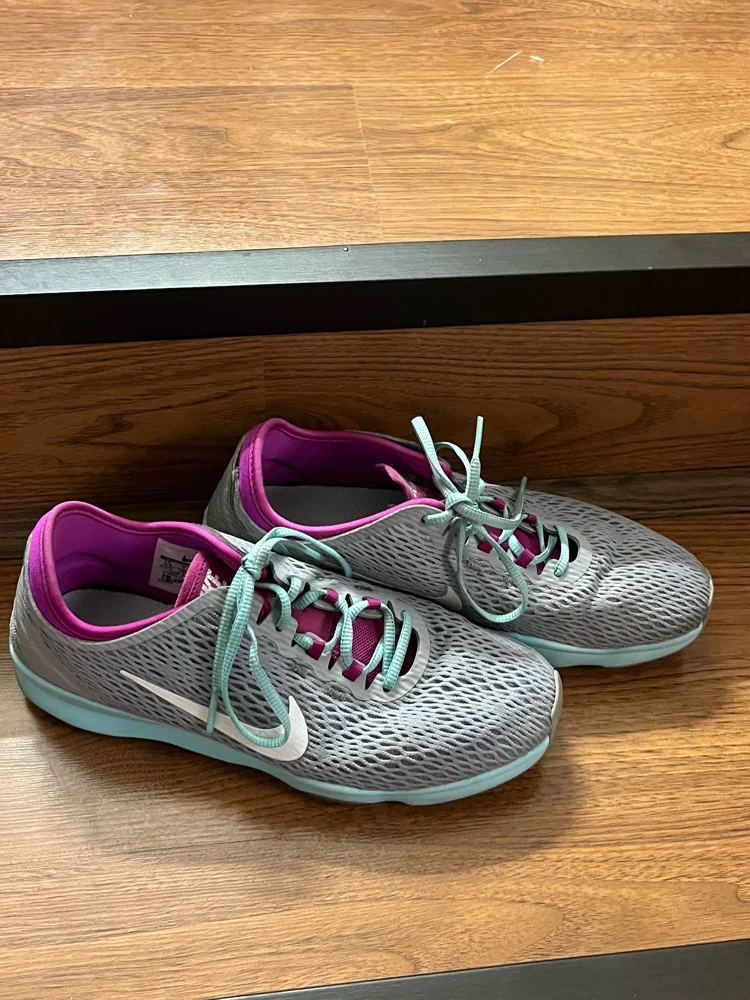 Nike Sneakers
