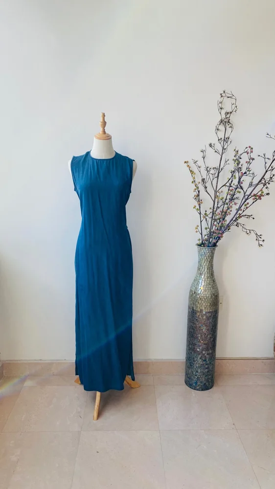 Zara فساتين طويلة