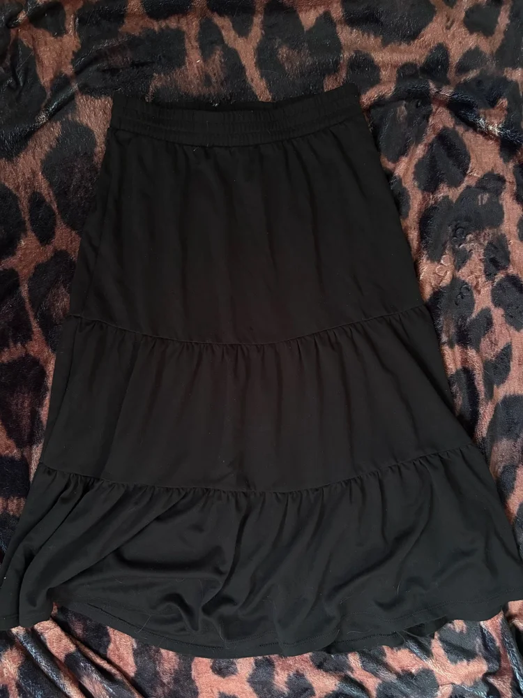 Max Skirts