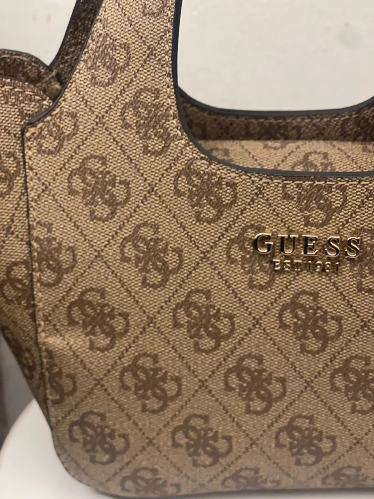 GUESS Tote Bags, Very good, photo 3