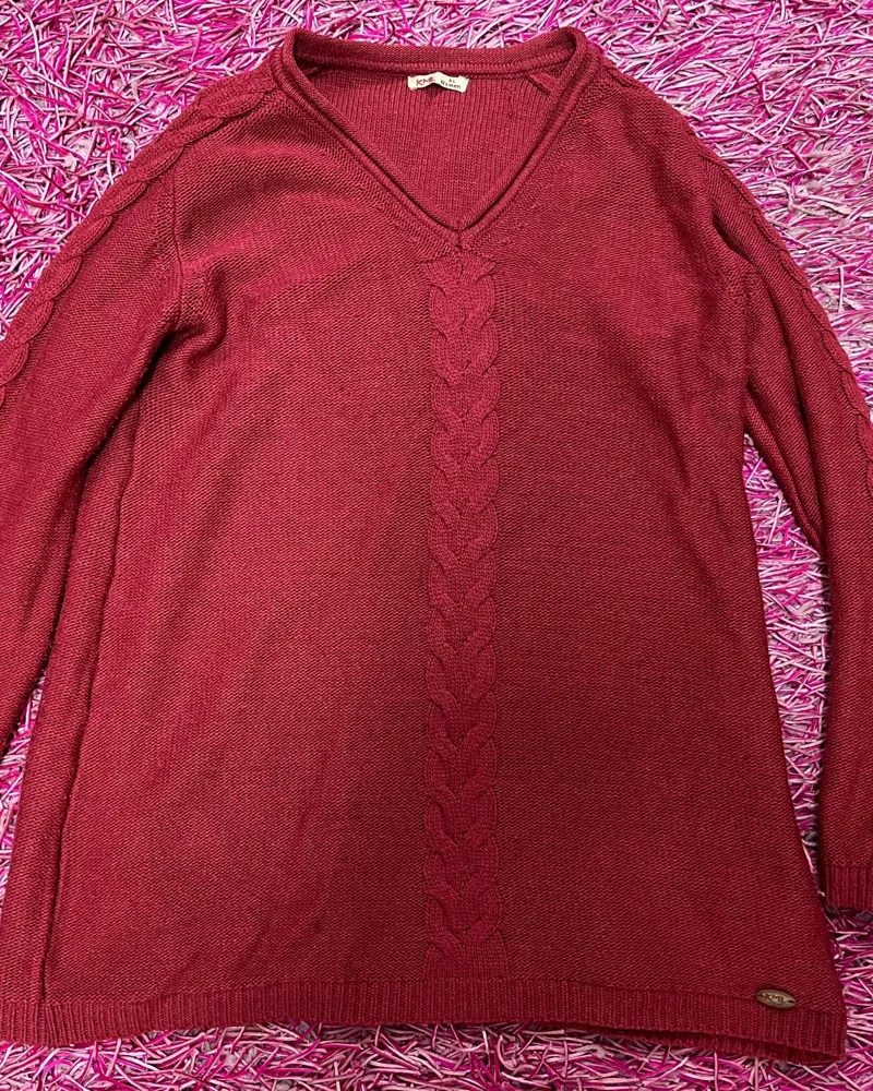 Sweaters & Pullovers