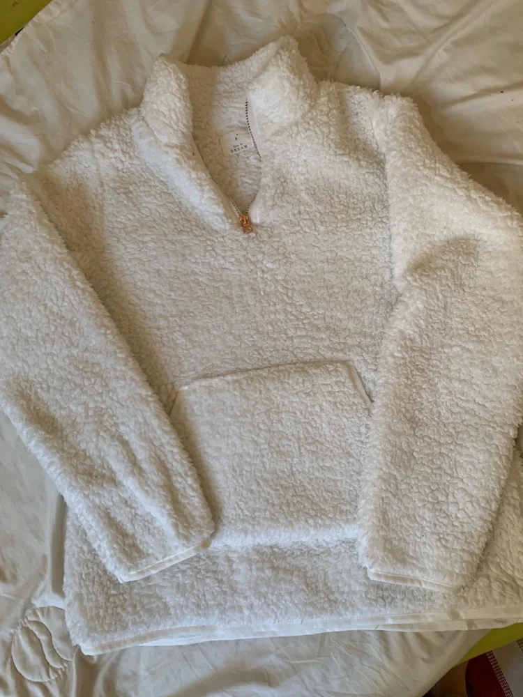 Sweaters & Pullovers