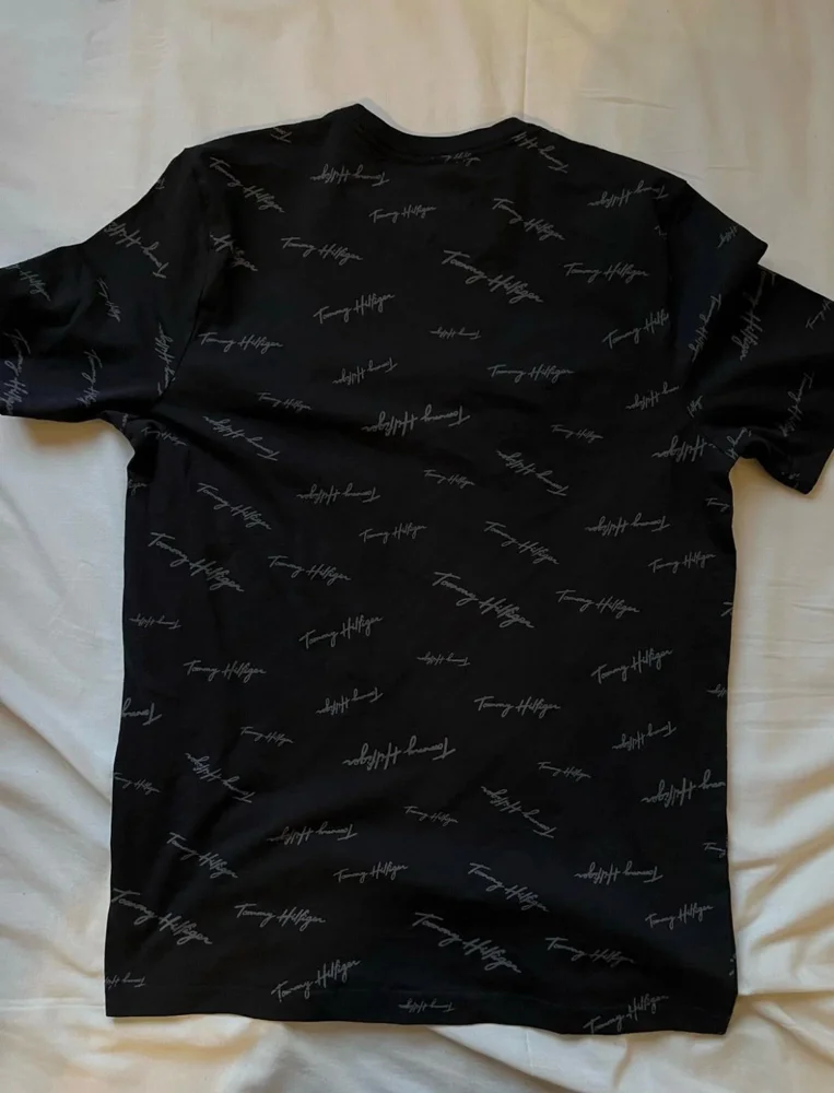 Tommy Hilfiger T-shirts, size M, photo 2