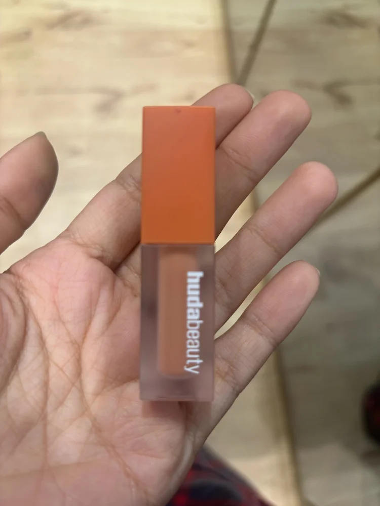 Huda Beauty Eyes