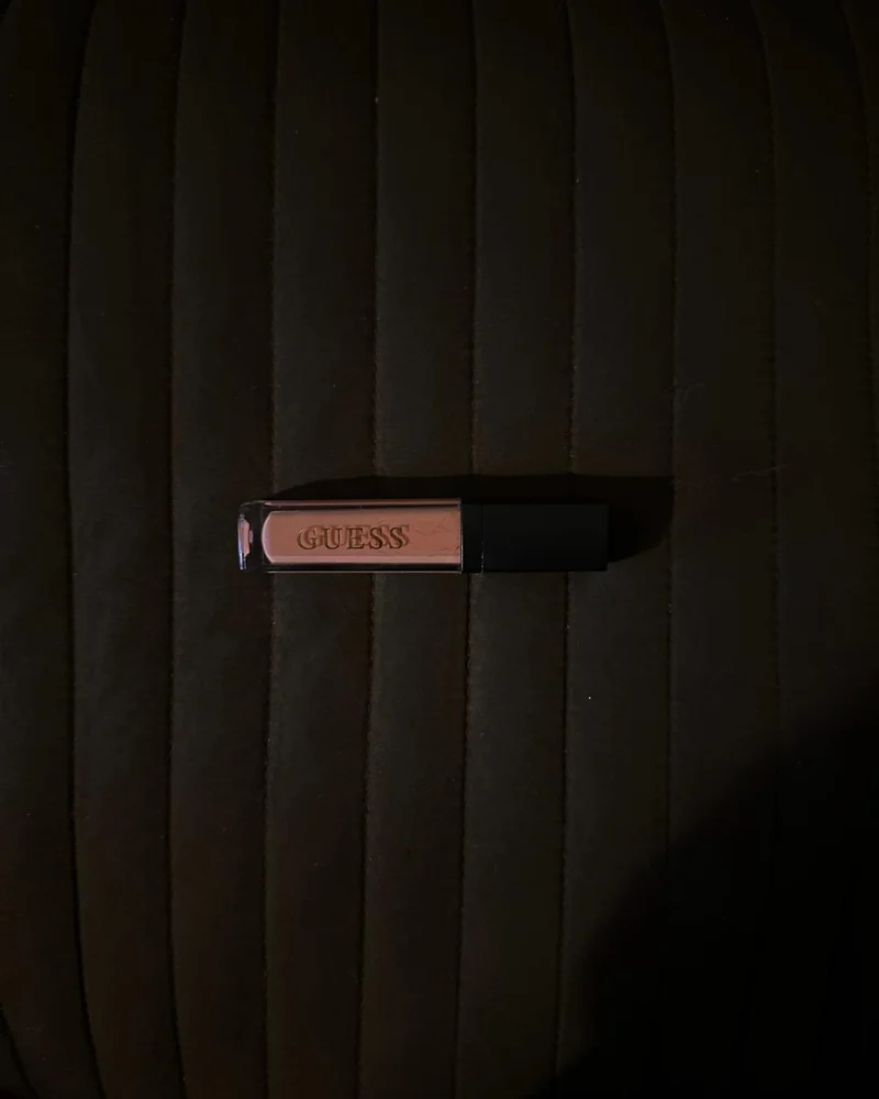 GUESS Makeup