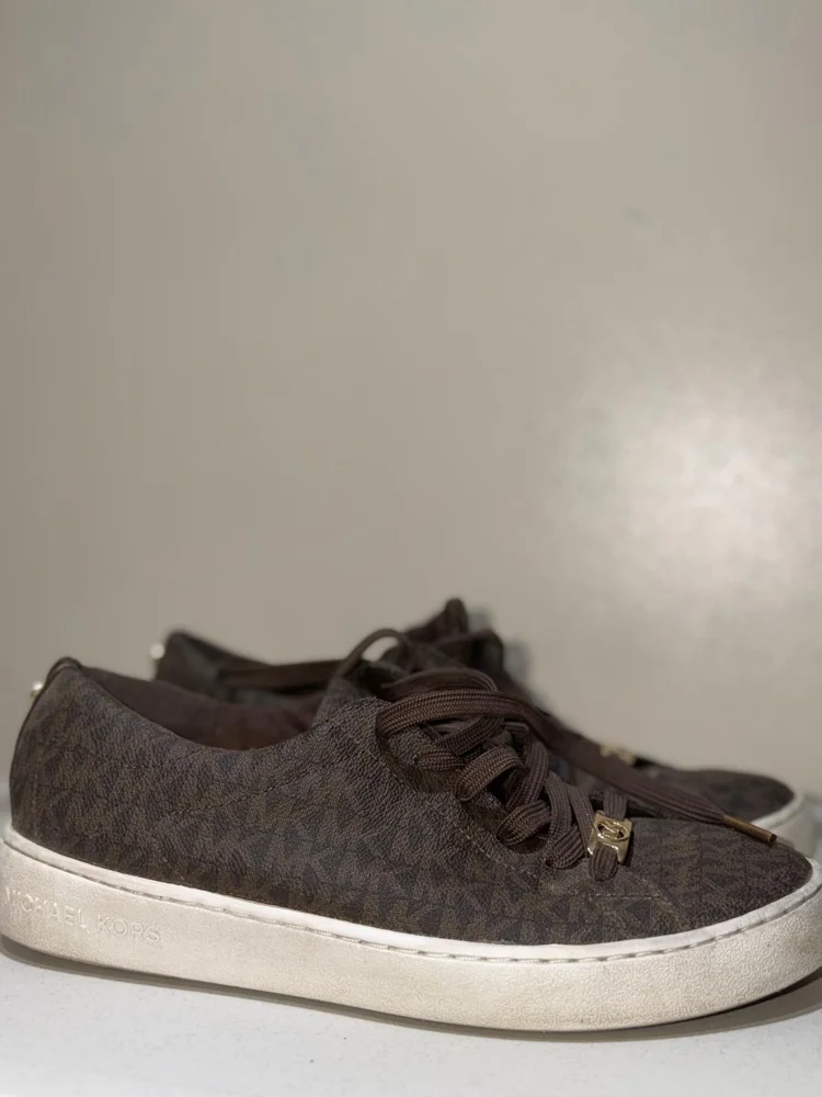 Michael Kors سنيكرز