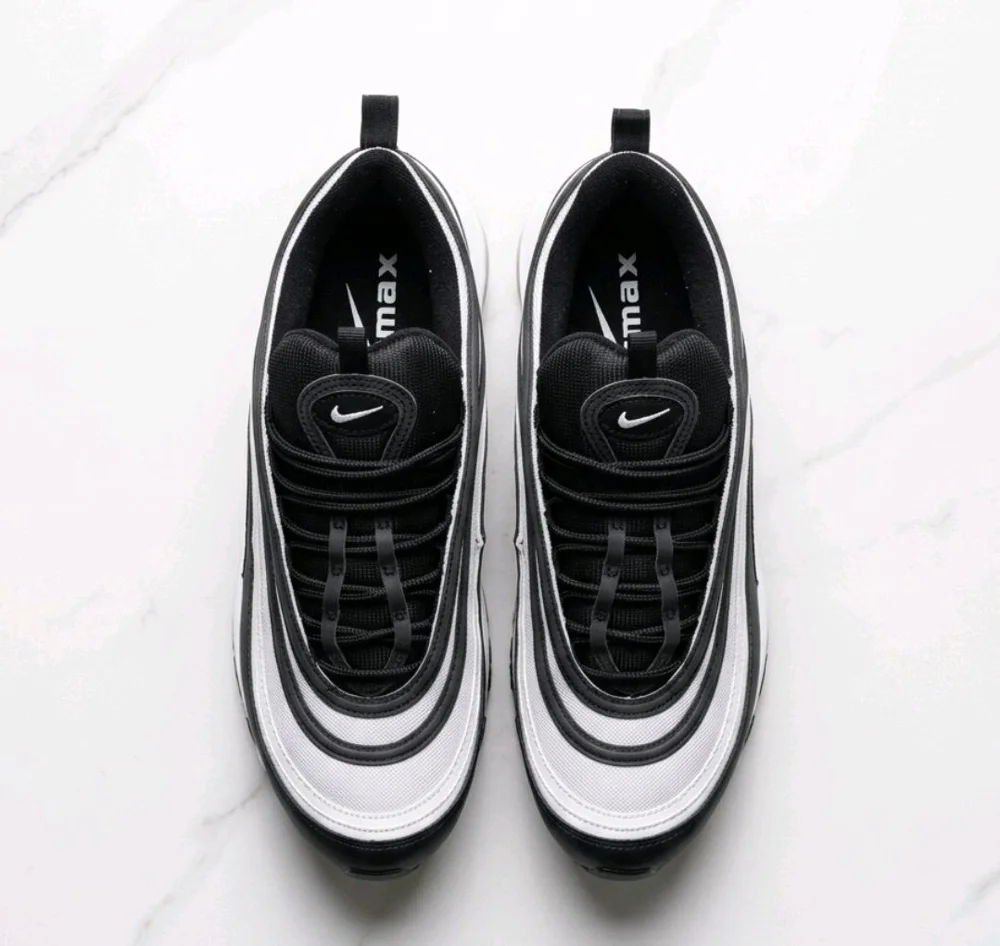 Nike Air Sneakers