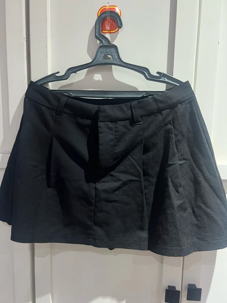 H&M Skirts
