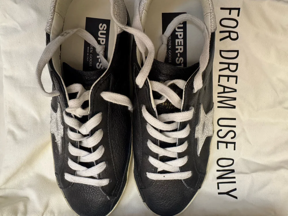 Golden Goose Sneakers, size 38, photo 4