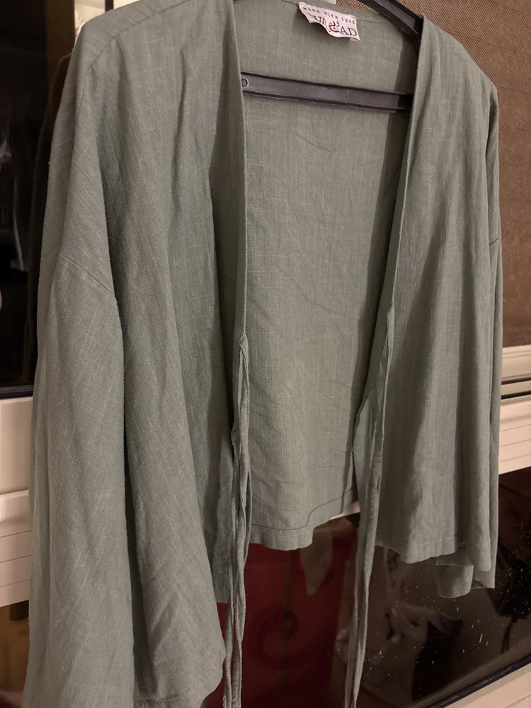 Wagab Cardigans