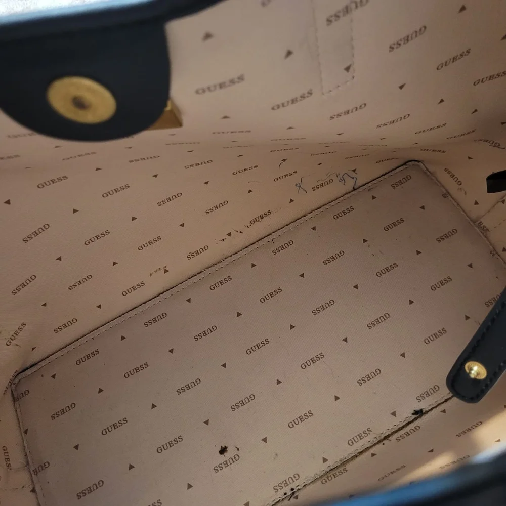 GUESS Tote Bags, Good, photo 4
