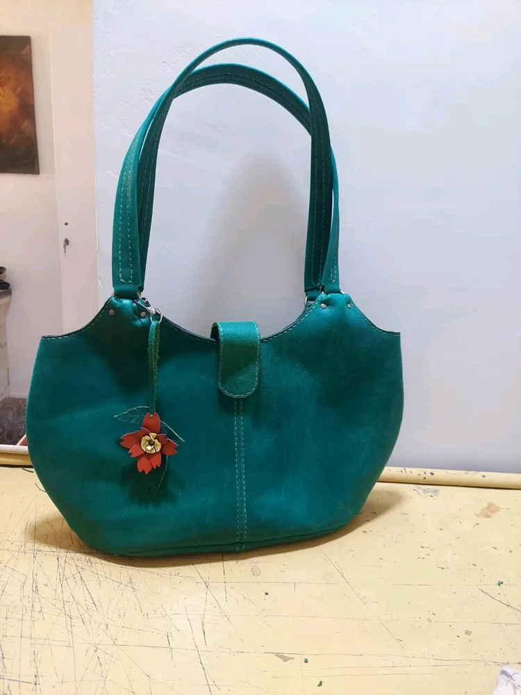 Pull & Bear فساتين طويلة
