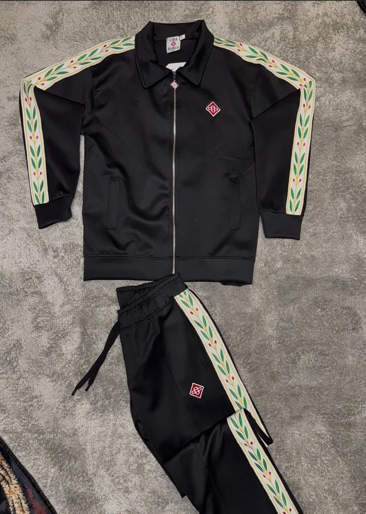 Casablanca Suits, size M