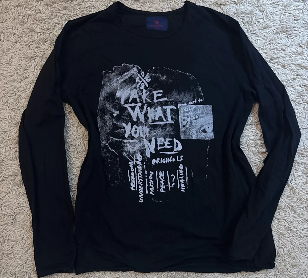 Long Sleeve Shirts, size L