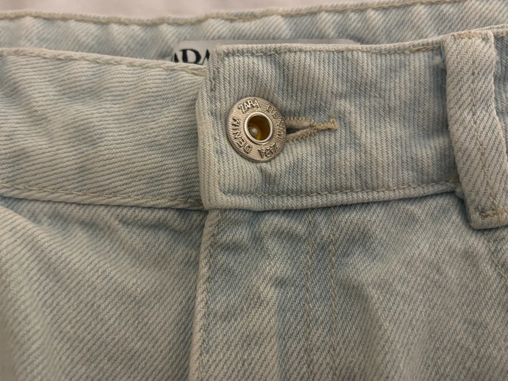Zara چينز