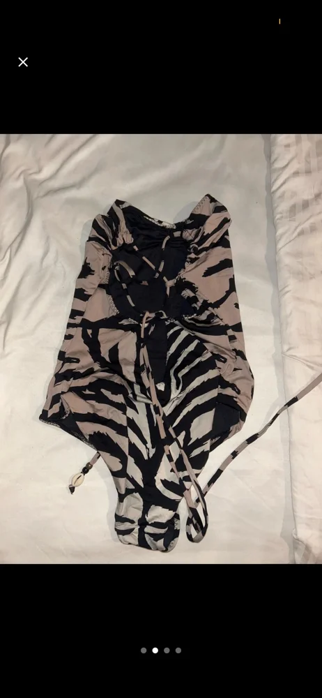 H&M One-Piece Swimsuits, size L / 40 / 12, photo 3
