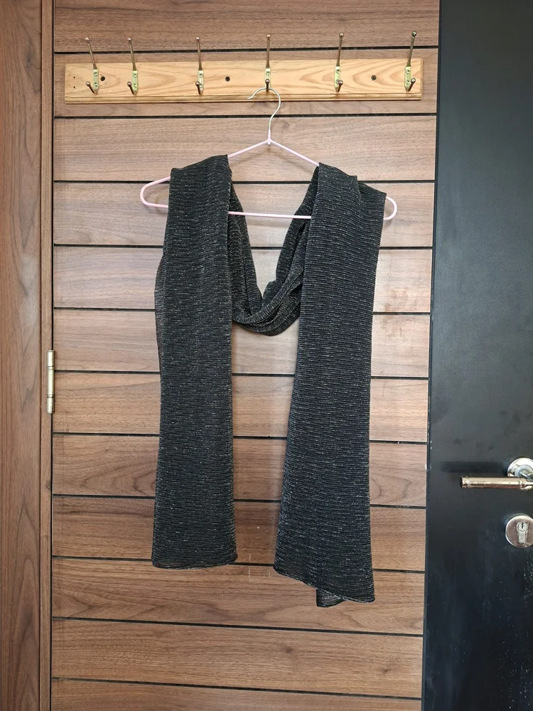 Scarves & Shawls