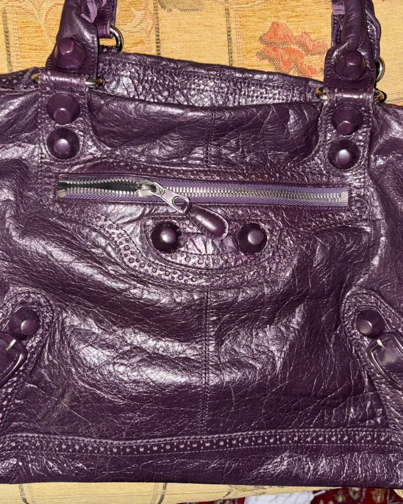 Balenciaga شنط كتف