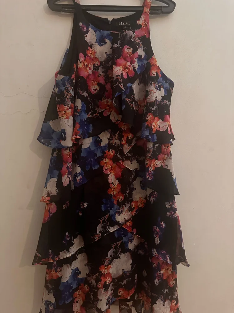 Midi Dresses