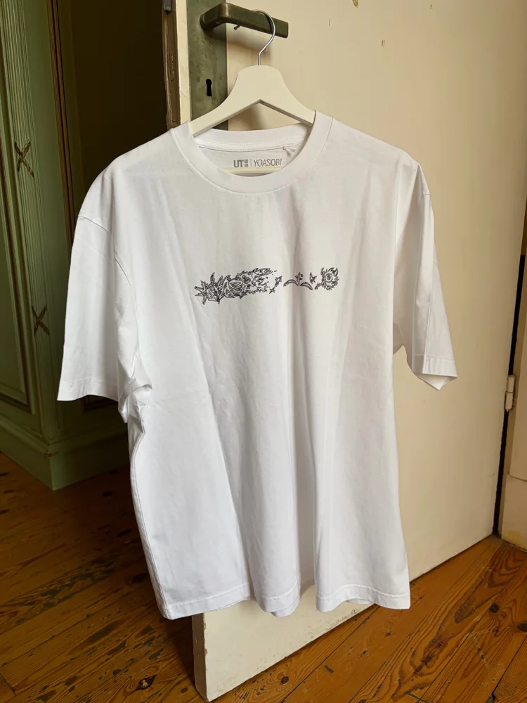 Uniqlo T-shirts, New with tags, size L, photo 3
