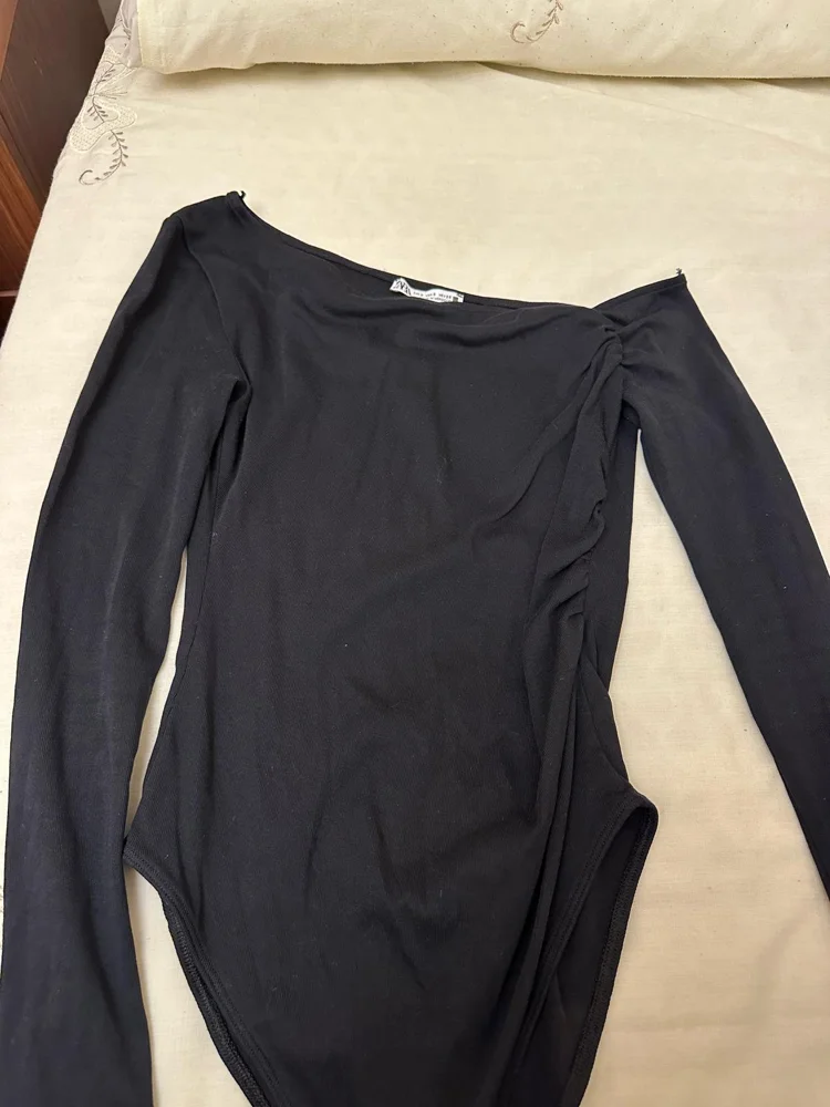 Zara أكمام طويلة