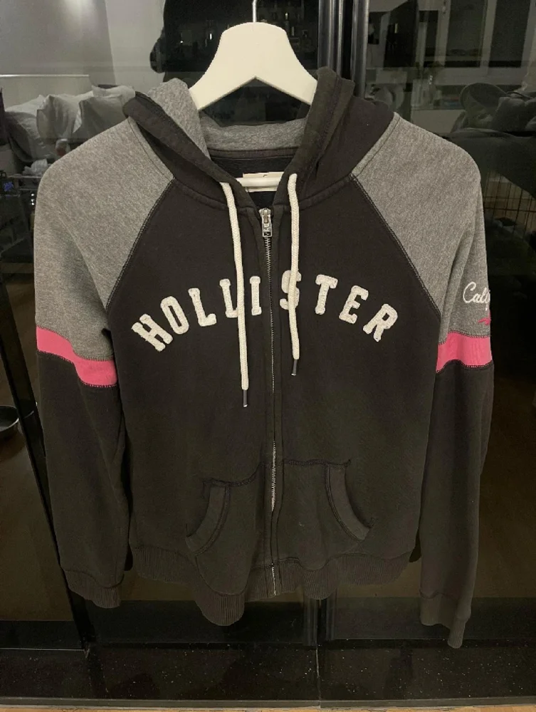 Hollister & Co جواكت