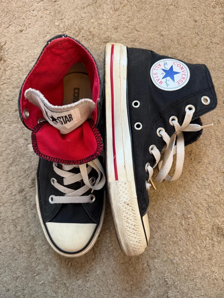 Converse سنيكرز