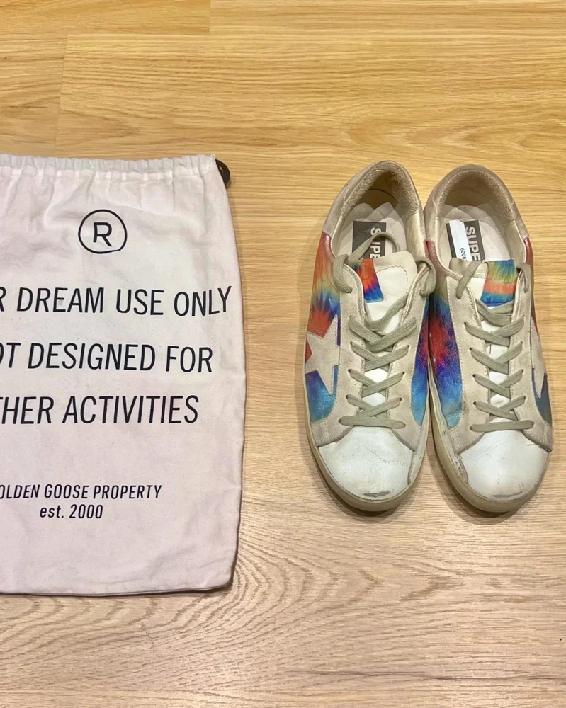 Golden Goose Sneakers