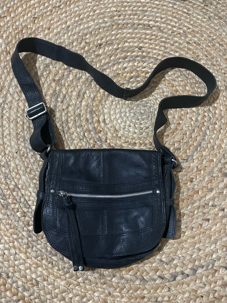 Oasis Cross-Body Bags