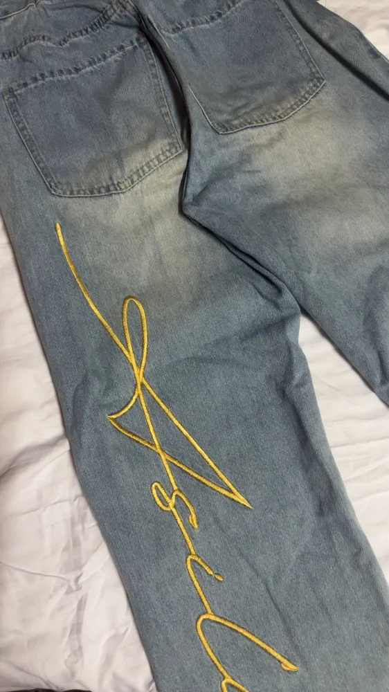 asili Jeans