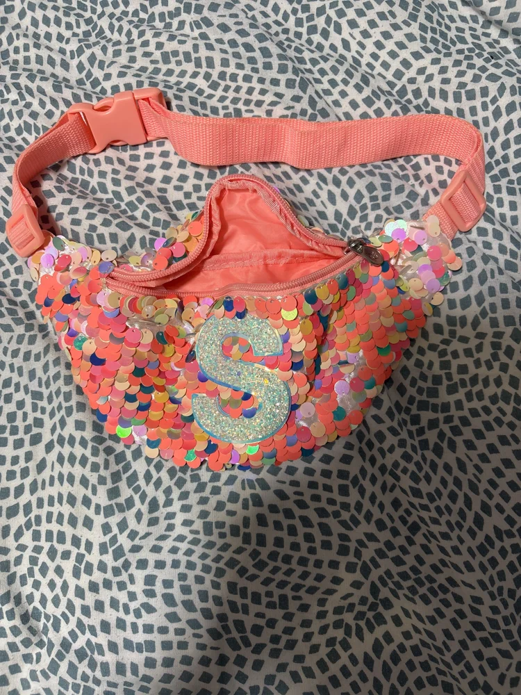 Fanny packs