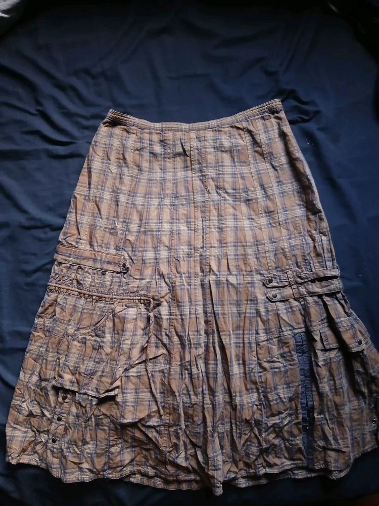 sandwich Skirts