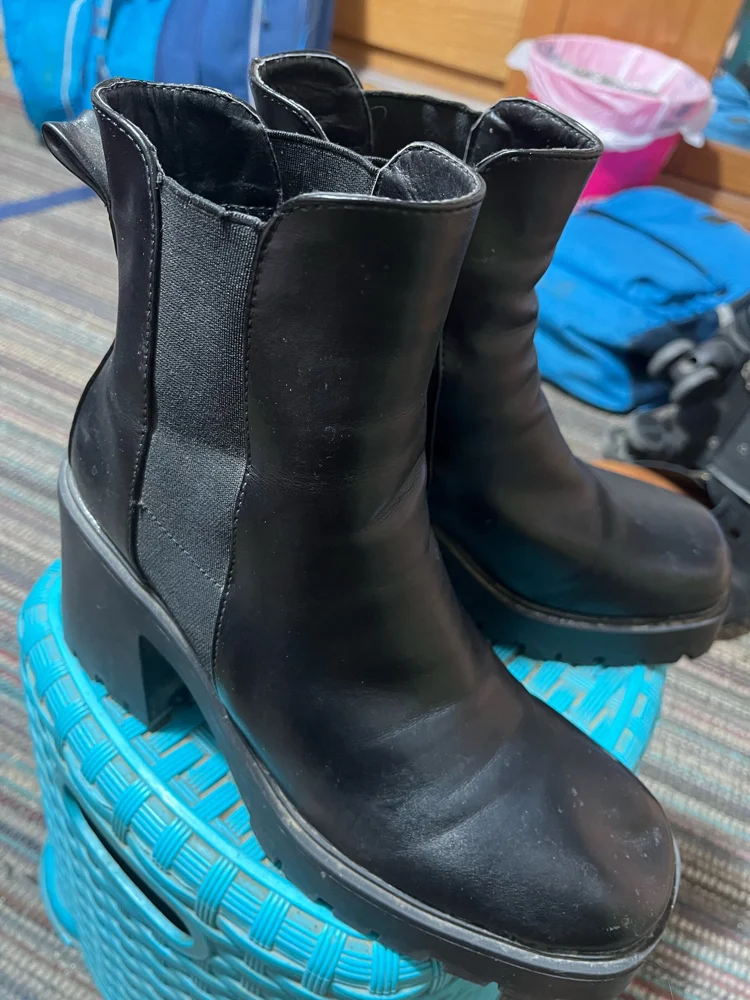 deja vu Boots, size 38
