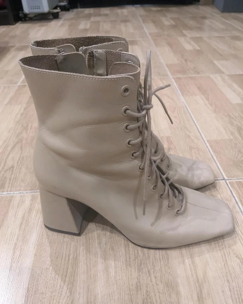 Zara بوت