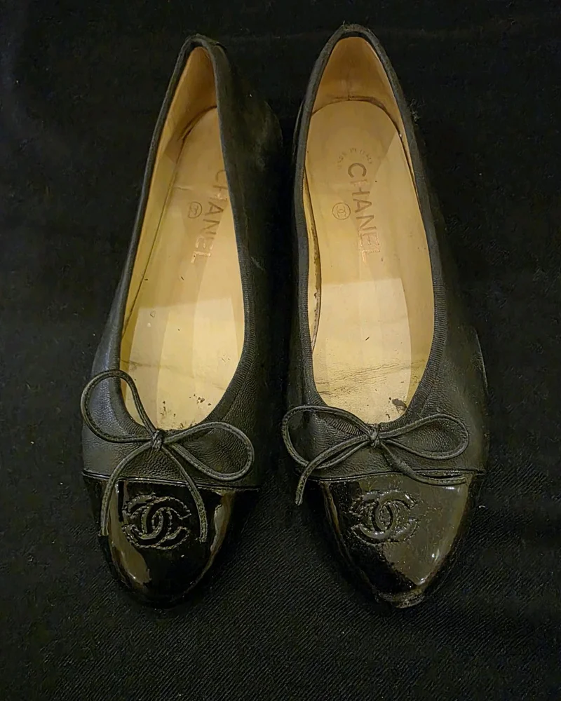 Chanel فلات