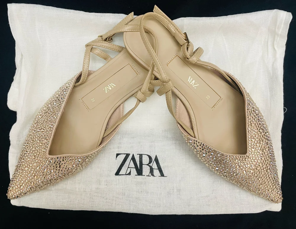 Zara فلات
