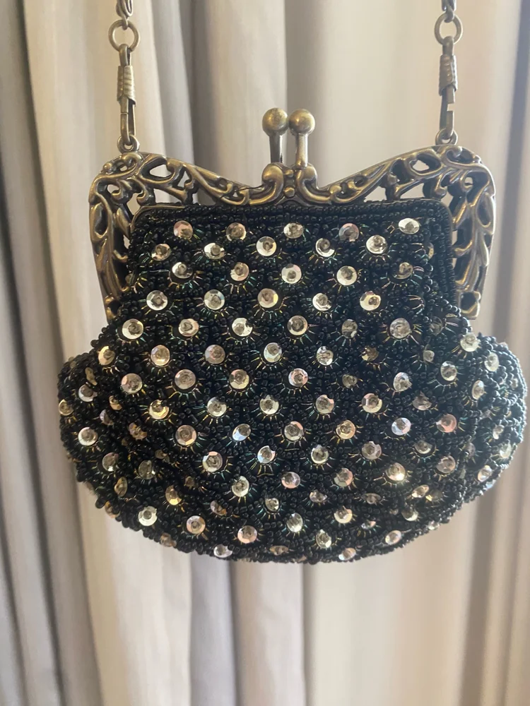 Clutches & Evening Bags