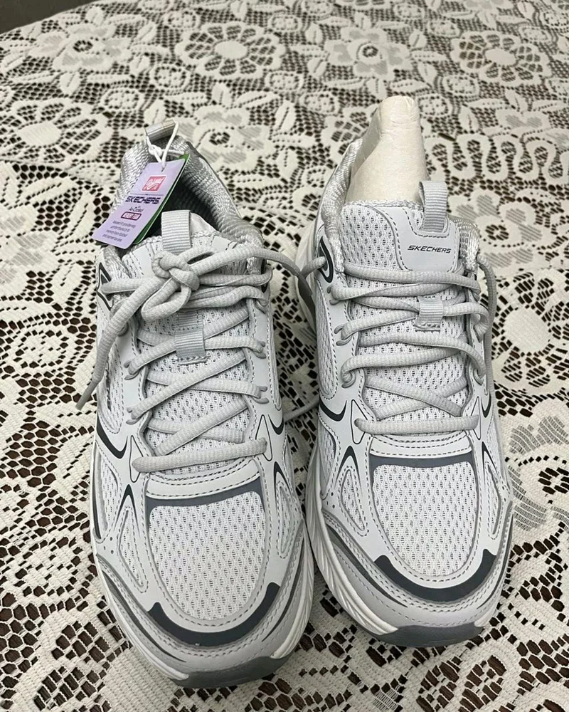 Sketchers Sneakers, size 38.5, photo 2