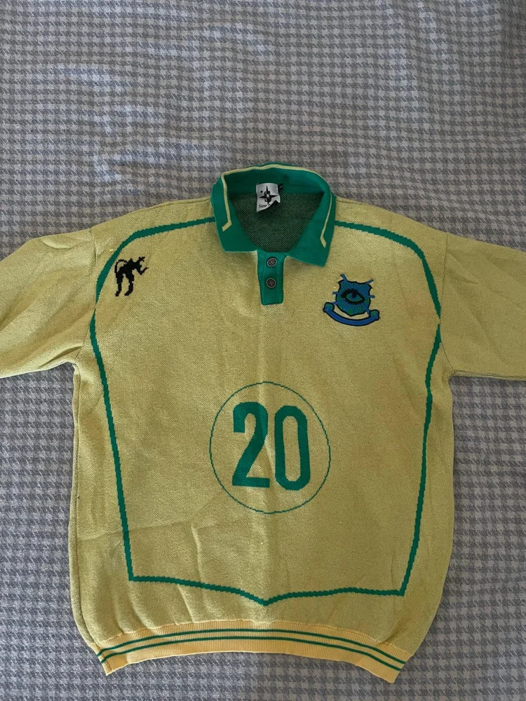 T-shirts, size L
