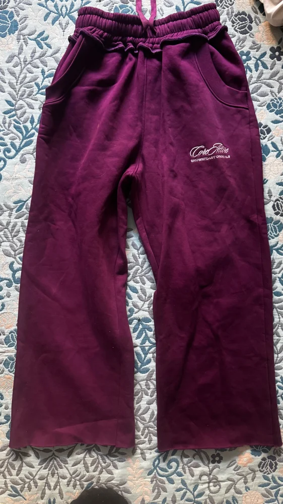 Local Sweatpants, size M
