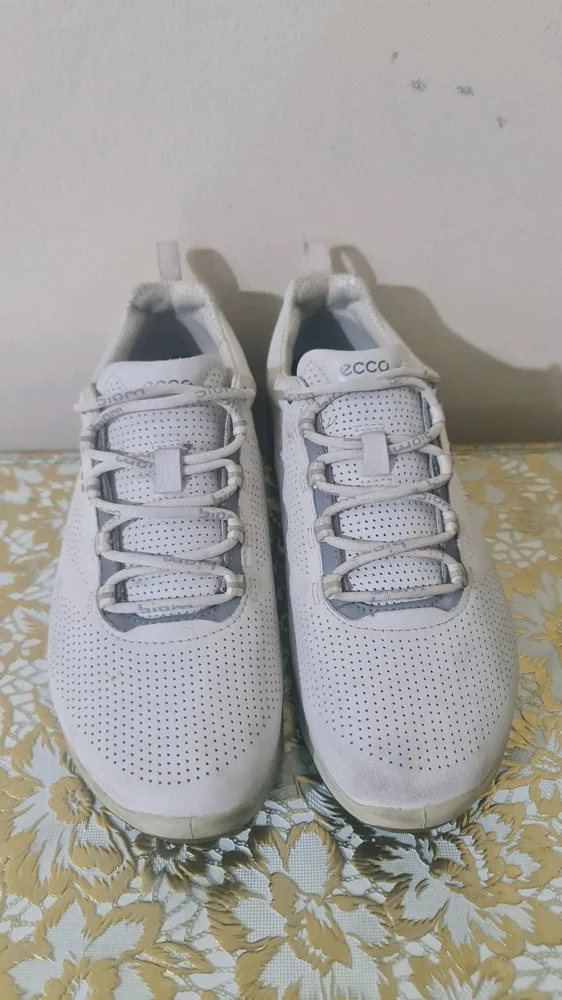 ECCO Sneakers