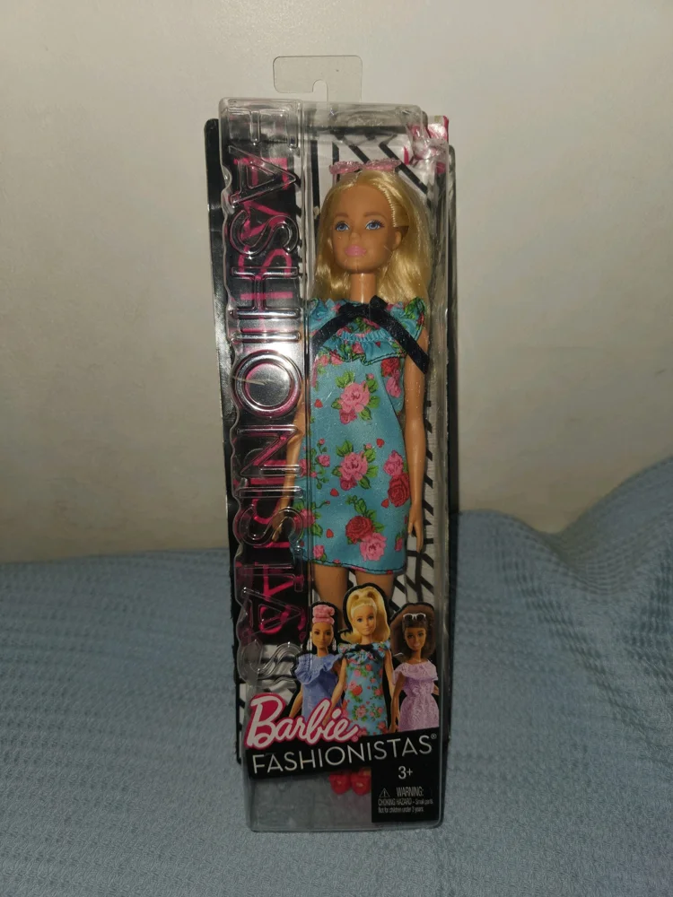 Barbie Figures & Games