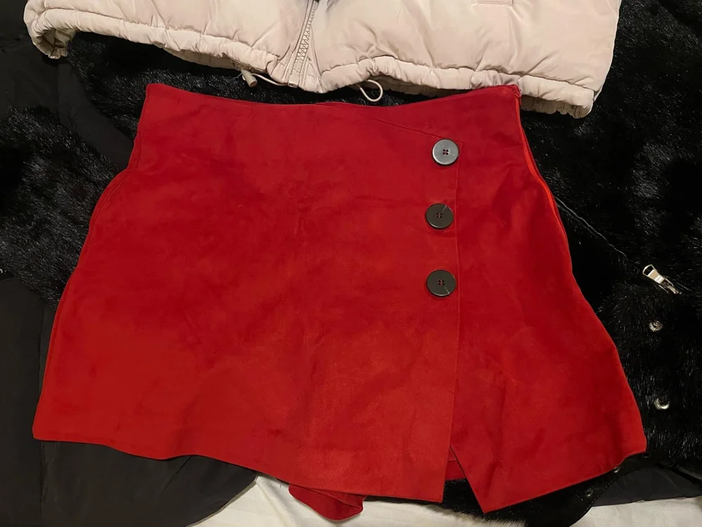 Zara Bottoms