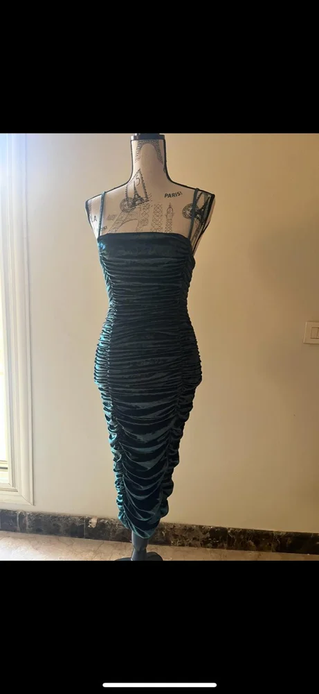 Midi Dresses