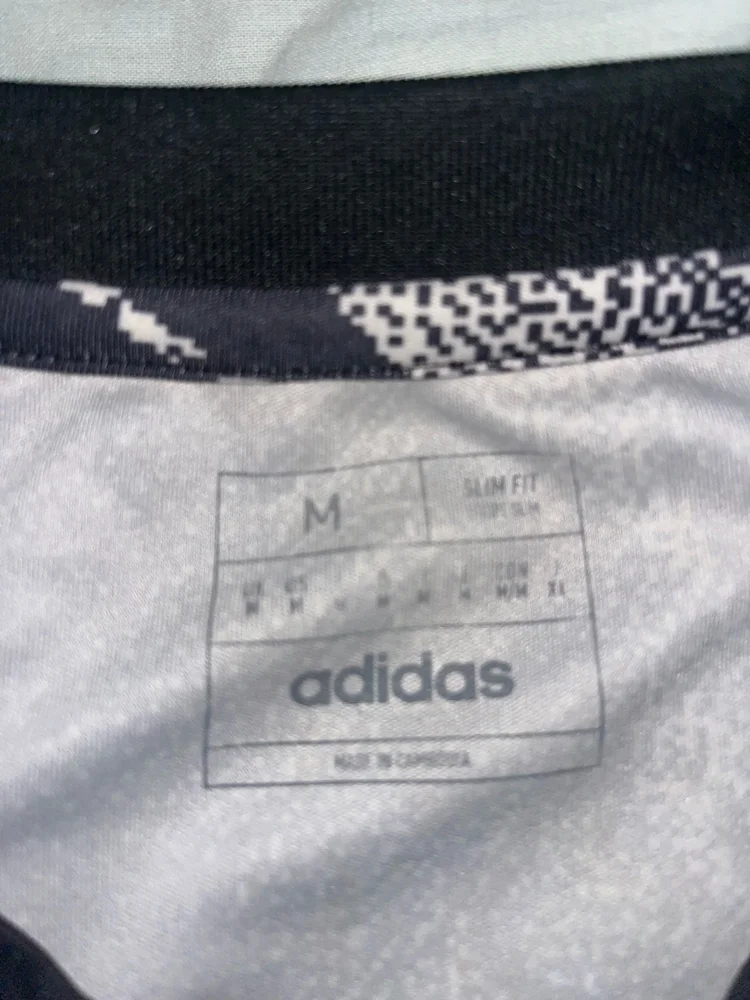 adidas T-shirts, size M, photo 2